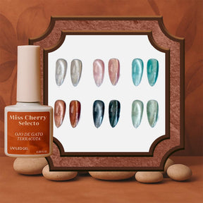 Miss Cherry Gel Esmalte Semipermanente para Uñas Ojo de Gato Terracota 6 pzs 10 ml
