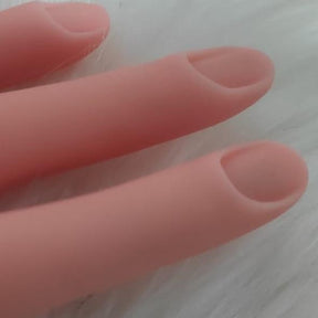 Miss Cherry Mano de practica para entrenamiento para manicura profesional