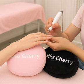 Miss Cherry Cojin Reposa Mano Para La Aplicación De Uñas Almohada De Manicura Soporte